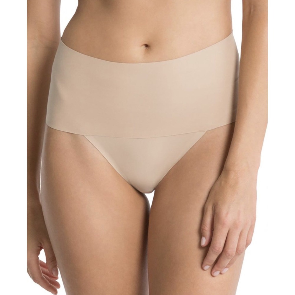 SPANX Undie-tectable Thong Soft Nude Size S Seamless No Show‎ Panty SP0115 NWT